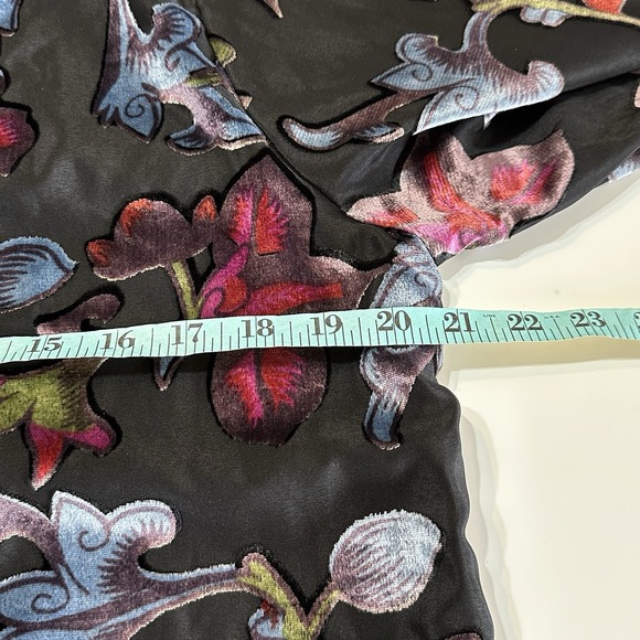 Tolani Melany Velvet Burnout Blouse Womens M* Black Floral Artsy Boho Whimsigoth - Picture 13 of 16